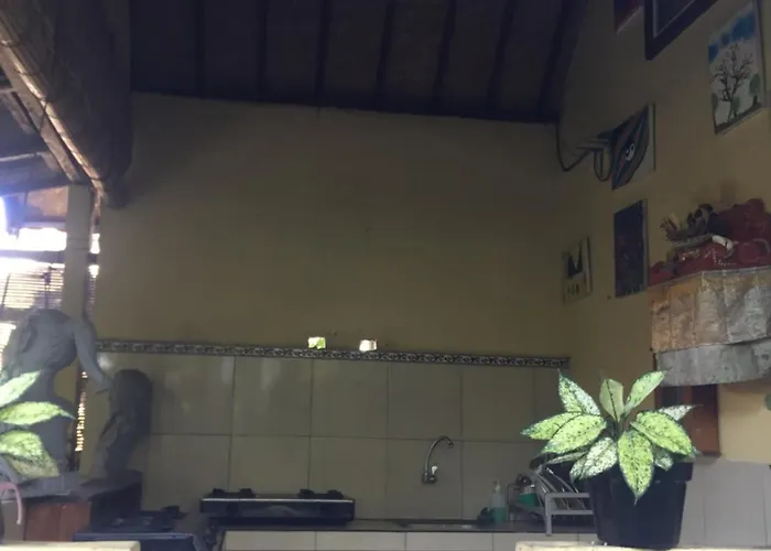 Kenari House أوبود