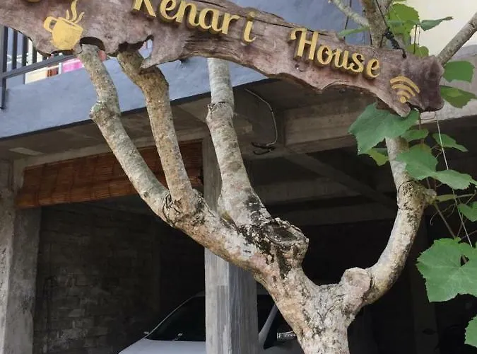 Kenari House أوبود